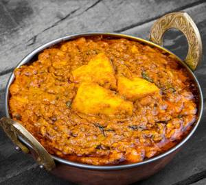 Kadai Paneer+5 Tawa Roti+Boondi Raita 