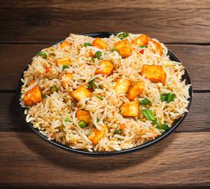 Paneer fried rice                                             