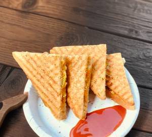 Cheese Corn Sandwich ( 4 Pcs Full ) Brown Bread