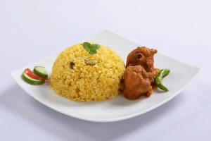 Gobindobhog khichdi ( chicken curry 3 pcs),Beguni +papad and achar 