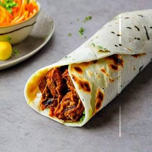 Kuboos Shawarma Roll
