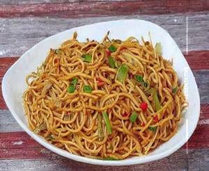 Schezwan panner noodles