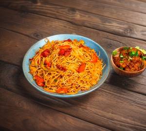 Chicken noodles with chicken manchuria