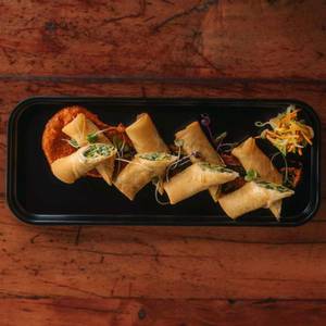 Spinach & Corn Cheese Blast Spring Rolls