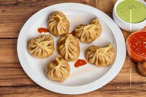 Chicken Gravy Momos