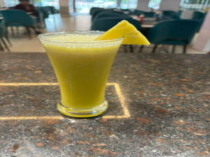 PINEAPPLE FRESH JUICE