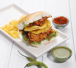 Aamchi Mumbai Bhajiya Pav