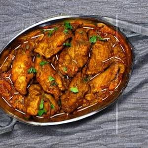 Chicken Hara Pyaaz