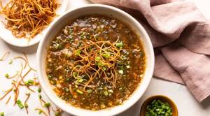 Veg noodles soup