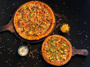 Choose Any Pizza [9 Inches] (M) And Get One Pizza Free [7 Inches] (R)