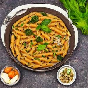 Veg Pasta In Creamy Mushroom Sauce