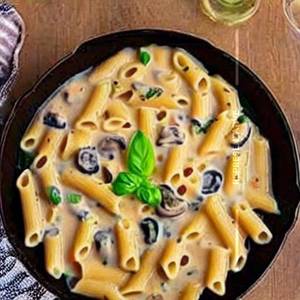 Veg Pasta Creamy In Mushroom Sauce