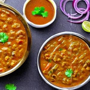 Gravy Aloo Matar