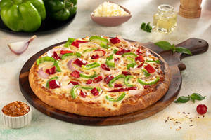 Chicago Veggie Treat Pizza