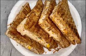 Cheese Burst Sandwich (4 Pcs Full ) Brown Bread