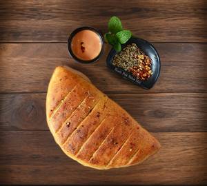 Stuffed garlic bread with amul butter [350 grams]