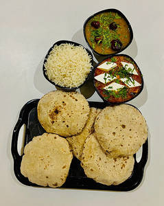 Manbhavan Paneer Combo Meal