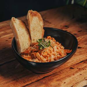 Sugo Rosa Pasta (Pink Sauce) Non Veg