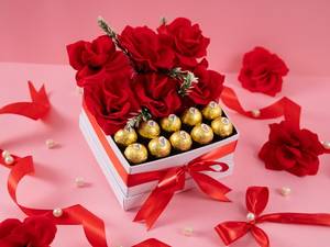 Chocolate Almond Delight Hamper