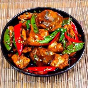 Yen Angouba Chicken Stir Fry