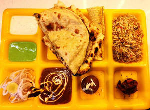 Non Veg Maharaja Thali