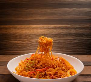 Vegetable Schezwan Maggie