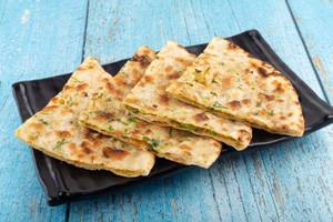 Mixed Tawa Paratha