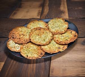 Baked masala nippat [200 grams]