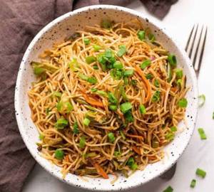 Chicken Schezwan Noodles