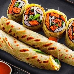 Chk. Schezwan Roll