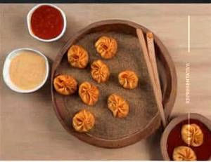 Paneer Gravy Momos