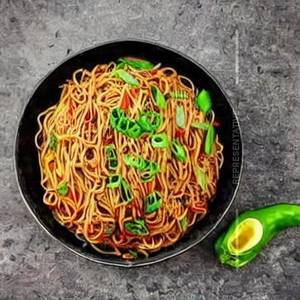 Chilli Garlic Chowmien
