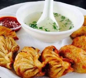Veg fry momos 8 pieces