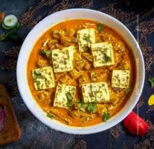 Matar paneer