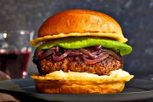Beef Xxx Cheese Burger