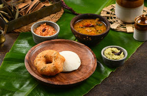 Idly (2) Vada (1)
