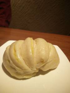 TINGMO {1.PCS} - {STEAMED BUNS}