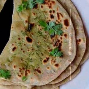 Hari Mirch Parantha