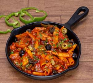 Red Sauce Penne Pasta (Serves 1)