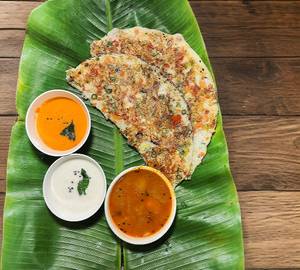 Subz Masala Uttapam