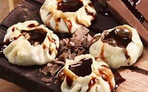 CHOCOLATE MOMO FRIED - {6.PCS}