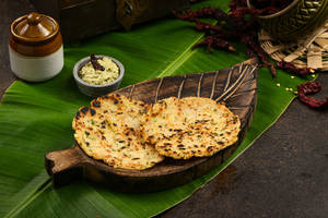 Akki Roti With Kai Chutney (2)