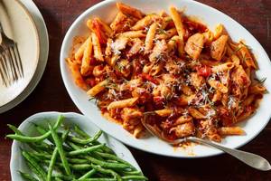 Spicy Chicken Penne Pasta (Serves-2)