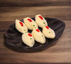 Cham Cham Bengali sweet