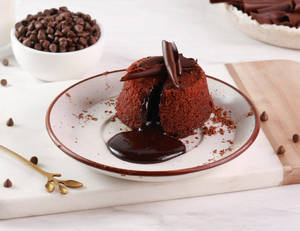 Chocolava Cake