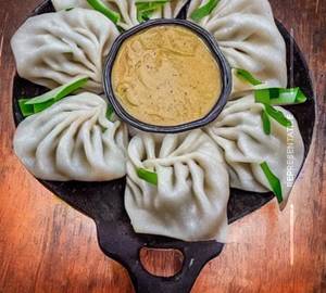 Paneer Creamy Momo's
