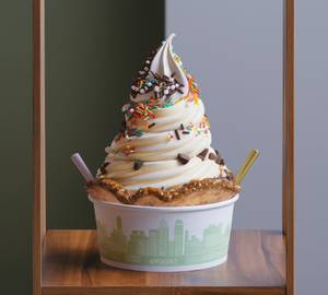 Mrs. Cream Sprinkles Sundae