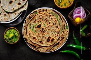 Green Chilly Garlic Paratha