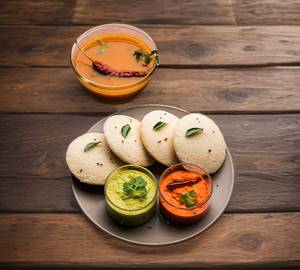 Idli      (2 Pcs)