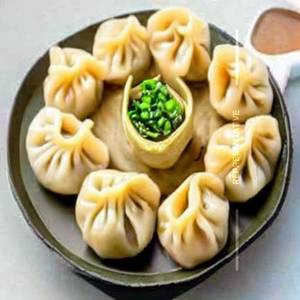 Steamed Paneer Momos